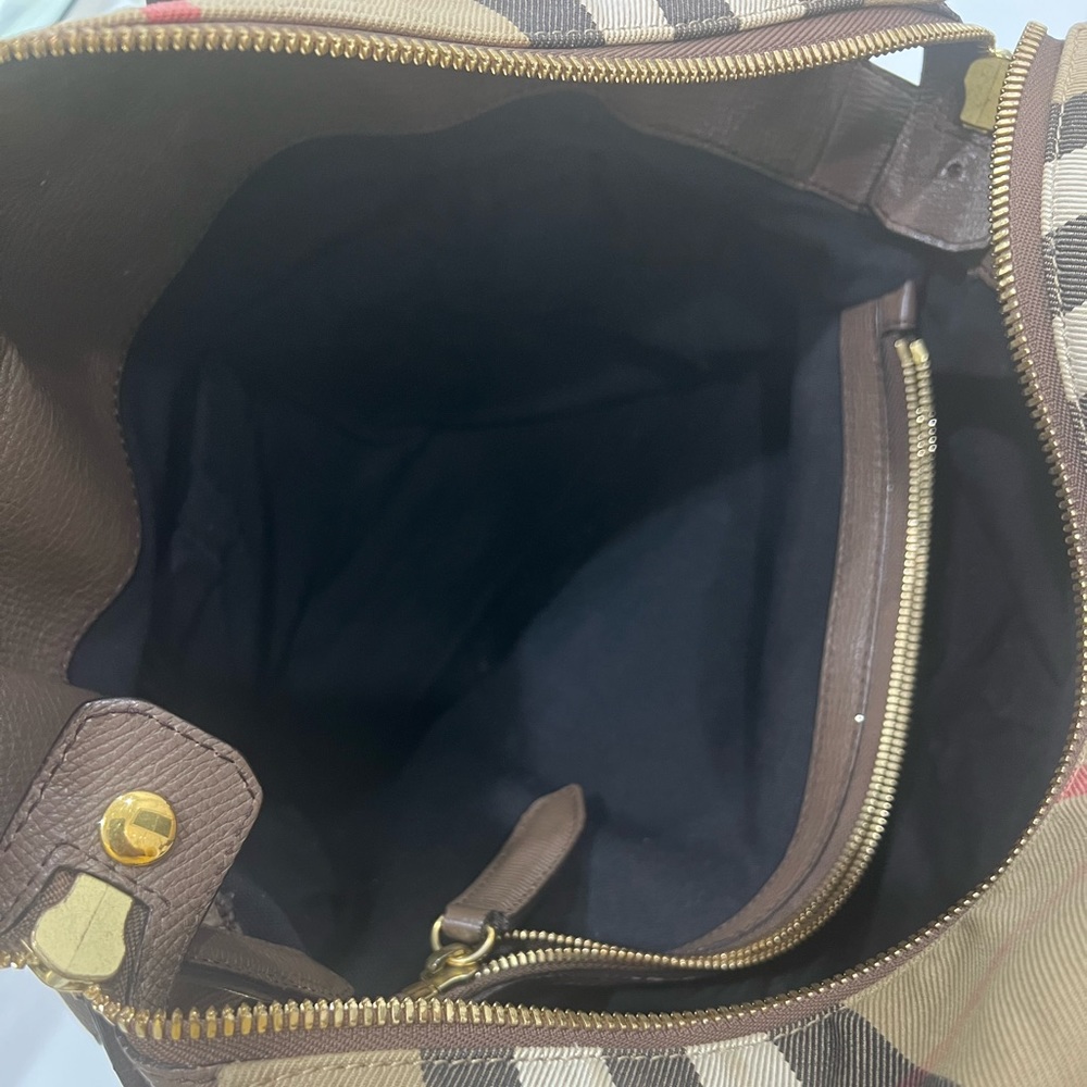 Authentic Burberry Madi Diaper Bag - Picture 4 of 4